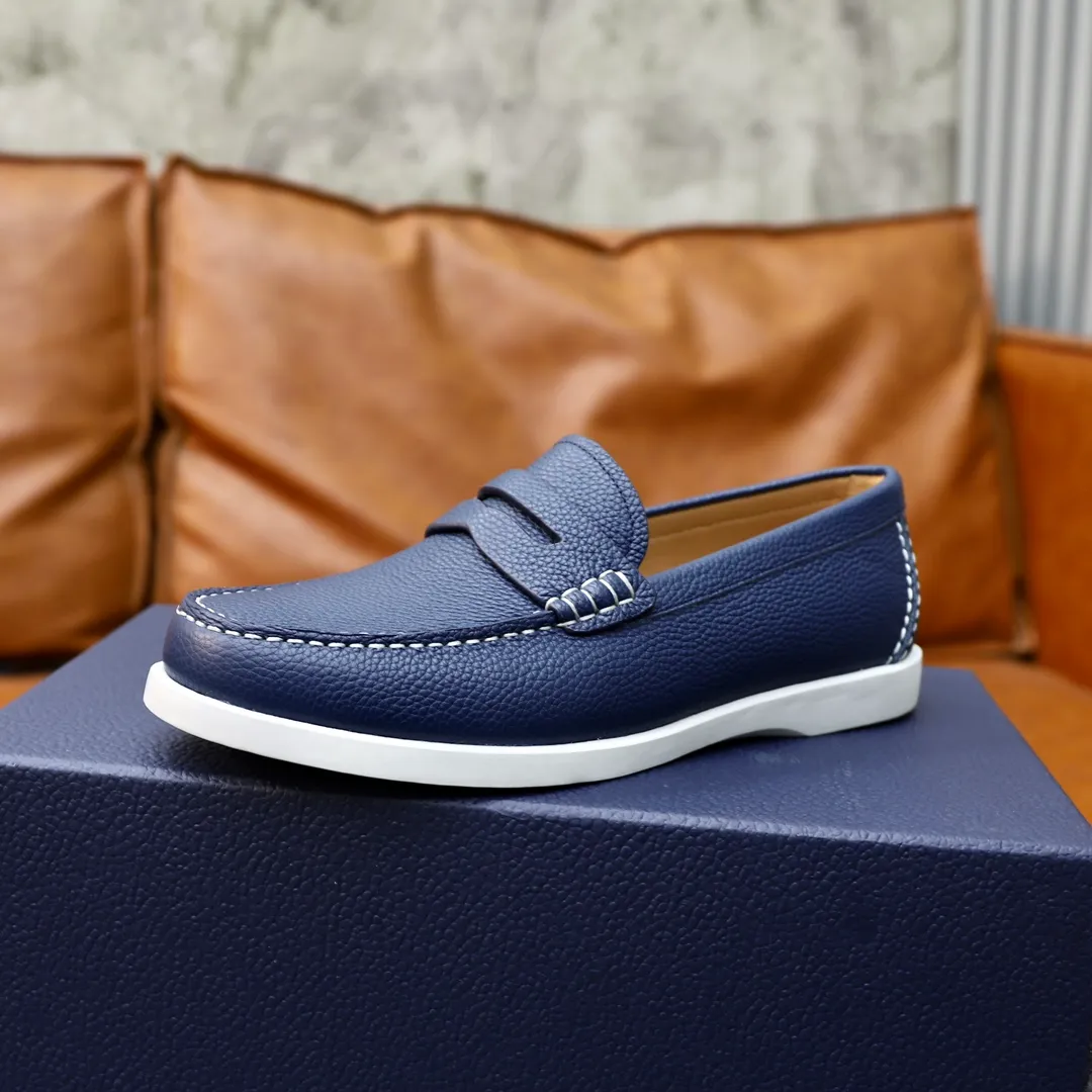 Ex-factory price: 540🙅‍♂️🙅‍♂️🙅‍♂️ Brand: Dior DIOR Standard code: Men's code 38/44 (45 can be customized) Grade: Same as the official website Material: Original cowhide stitching, cowhide lining, original TPU wear-resistant soft outsole Style categories: Leisure and sports version, footwear for driving, young fashion, European and American trends, British style Color: actual picture color